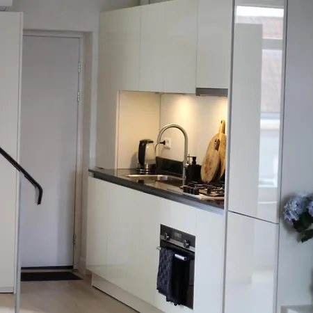 Jordaan Centre * Amsterdam