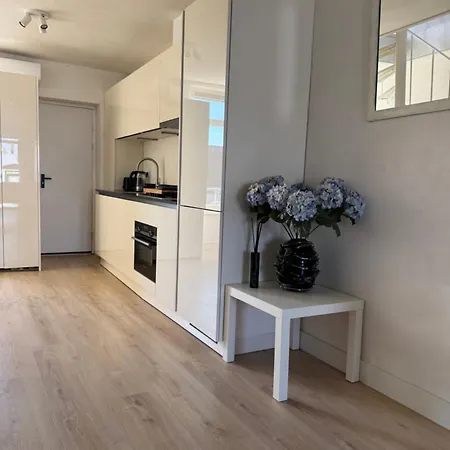 Jordaan Centre 아파트 *