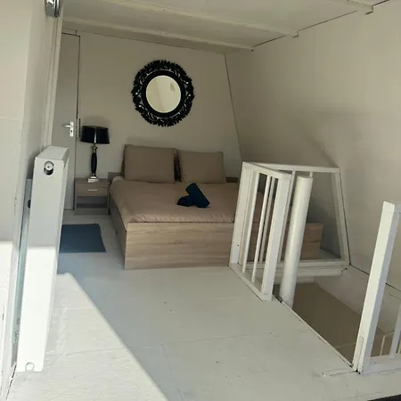 Jordaan Centre Apartment